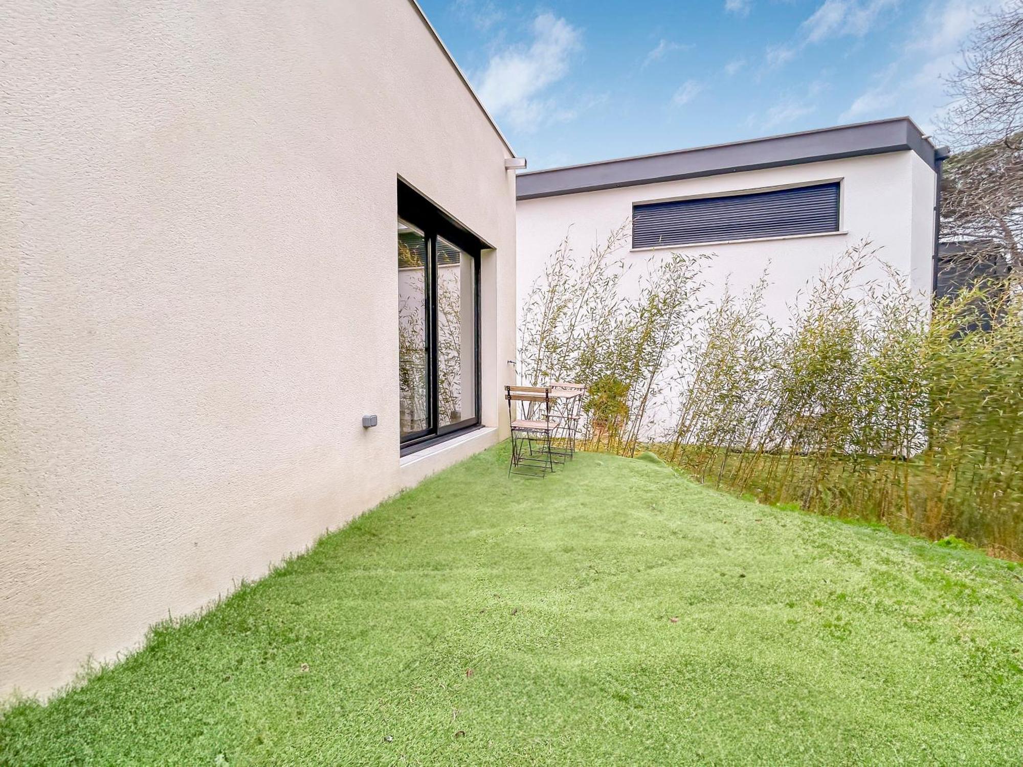 Maisonnette Lumineuse Avec Jardin Bordeaux Arena Bouliac Exterior foto